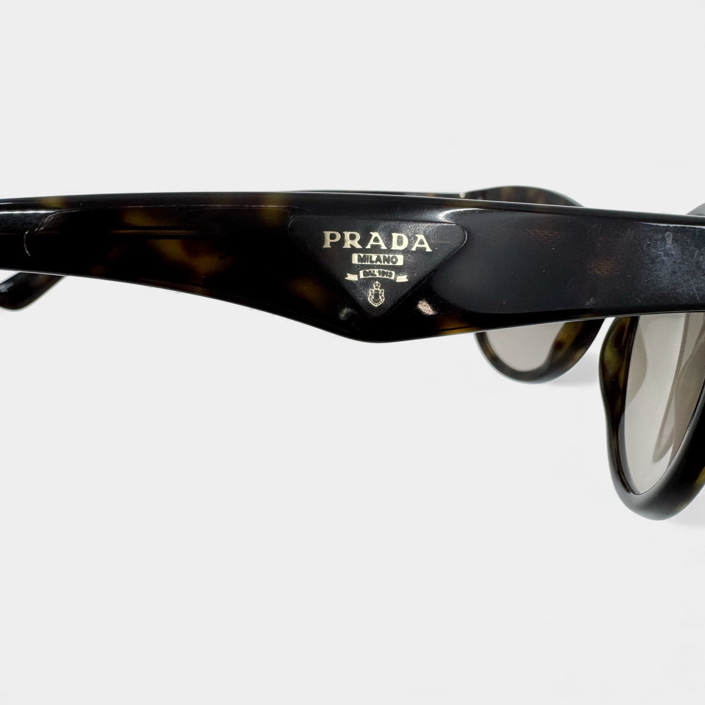 Prada Tortoiseshell Cat-Eye Sunglasses [SPR23Q]