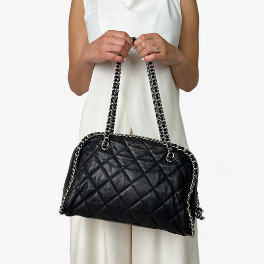 Chanel Matelasse Black Quilted Leather Chain Shoulder Handbag