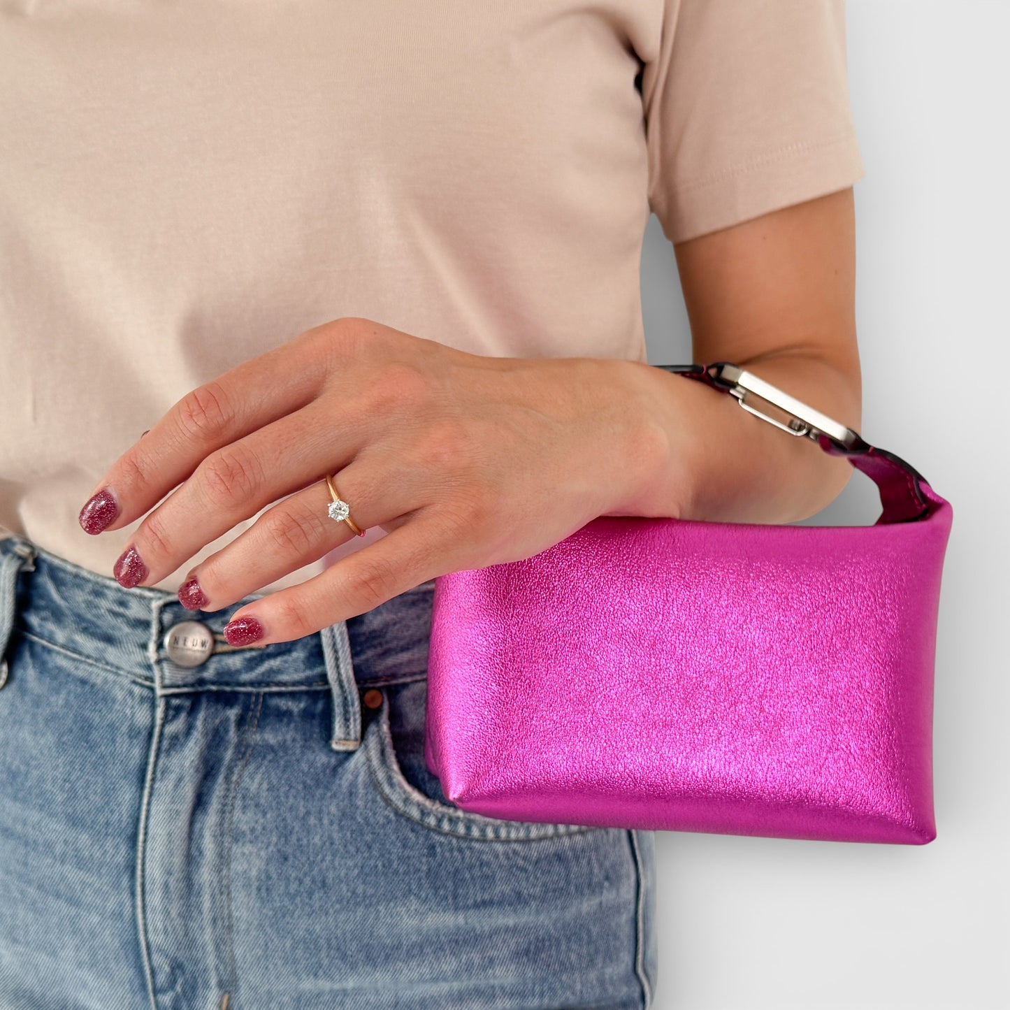 EÉRA Bright Fuchsia Metallic Pink Grainy Leather Moonbag Clutch