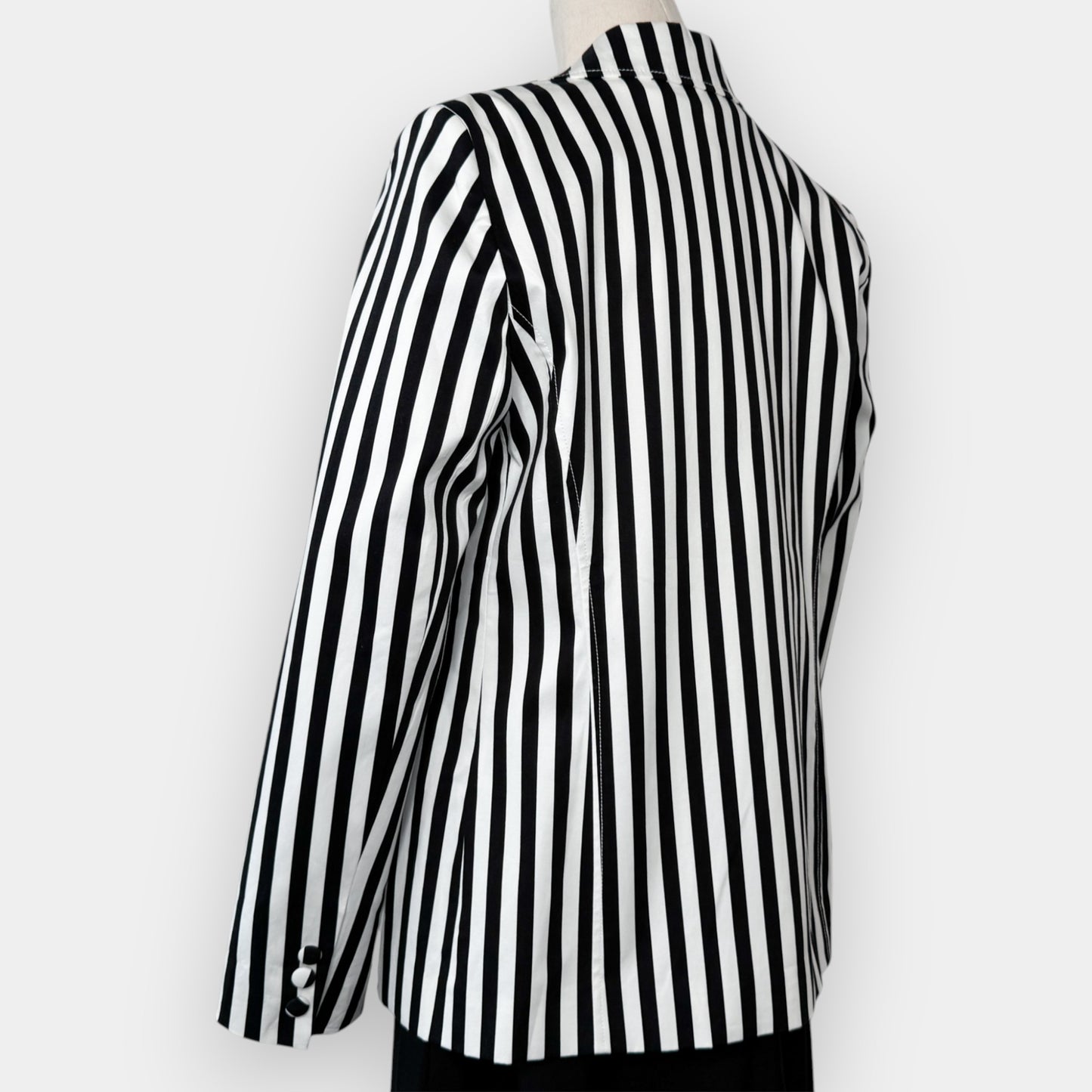 Kamare Black and White Vi Striped Blazer Jacket Medium ~ AU12