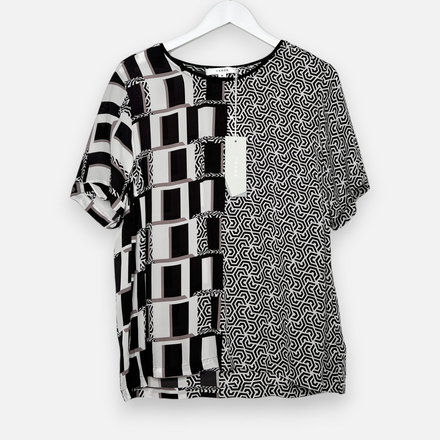 Verge Black & White Blouse Medium ~ AU12 [NEW]