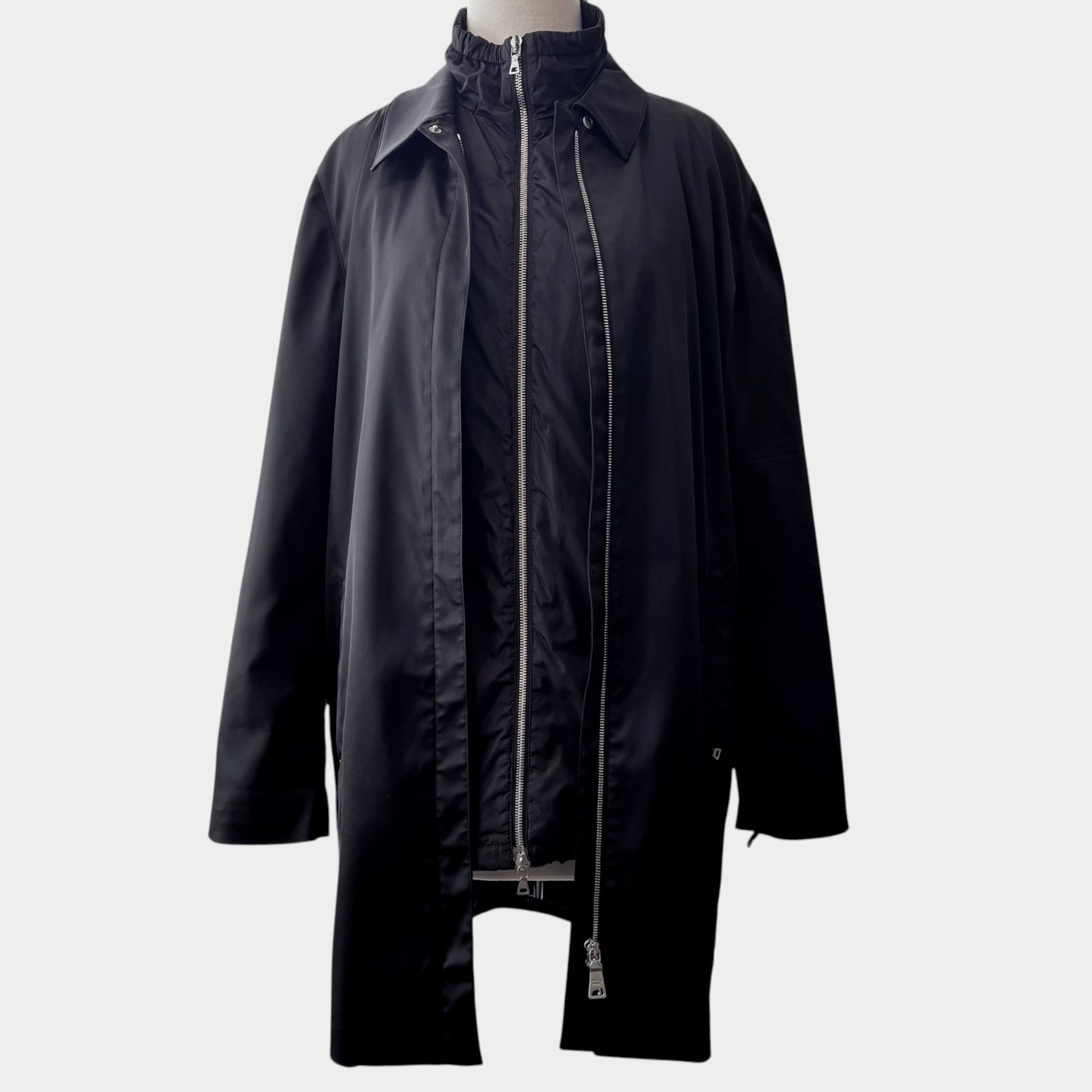 Prada Y2K Black Double Layer Nylon Coat IT42 ~ AU8-10 [ART 28 X 054]