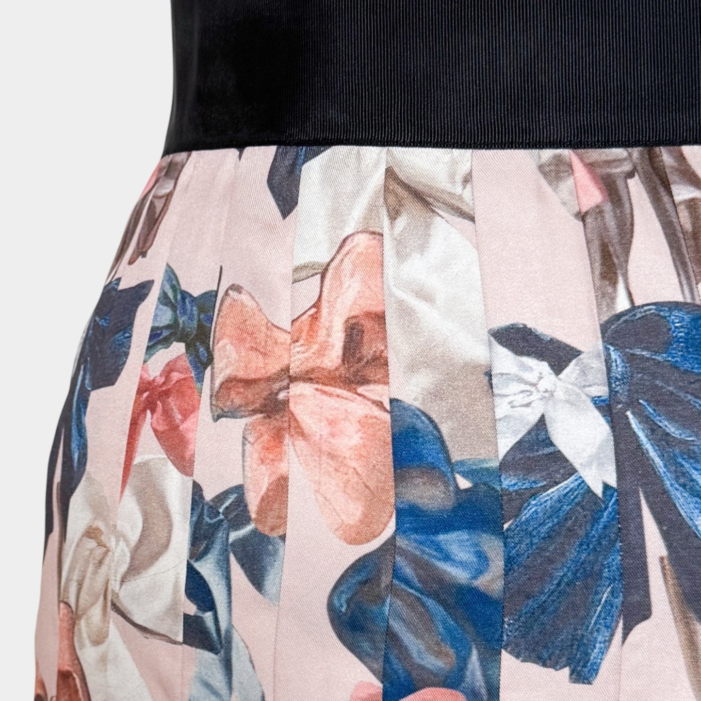 Romance Was Born Pink Blue Peek-A-Bow Pleated Skirt Large ~ AU14 [NEW]