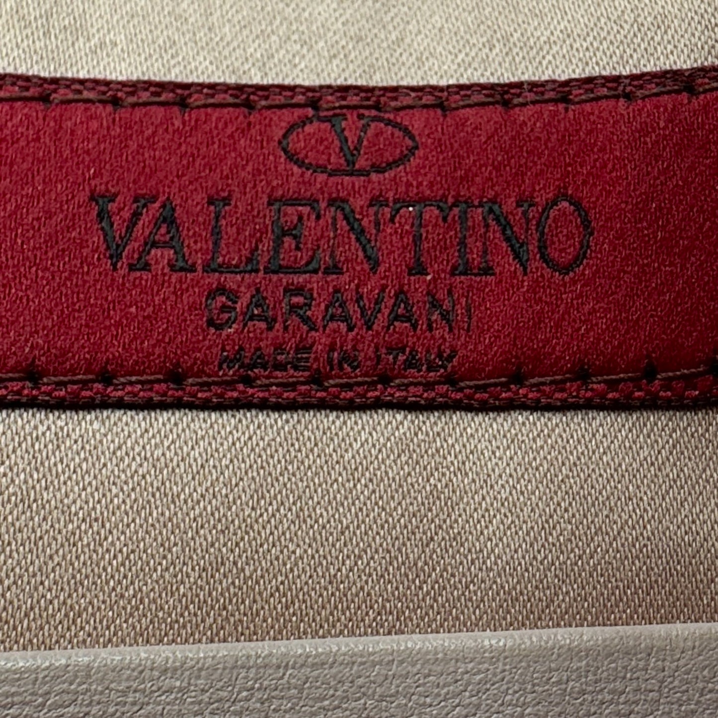 Valentino Garavani Pink Poudre Leather Rockstud Envelope Clutch Bag