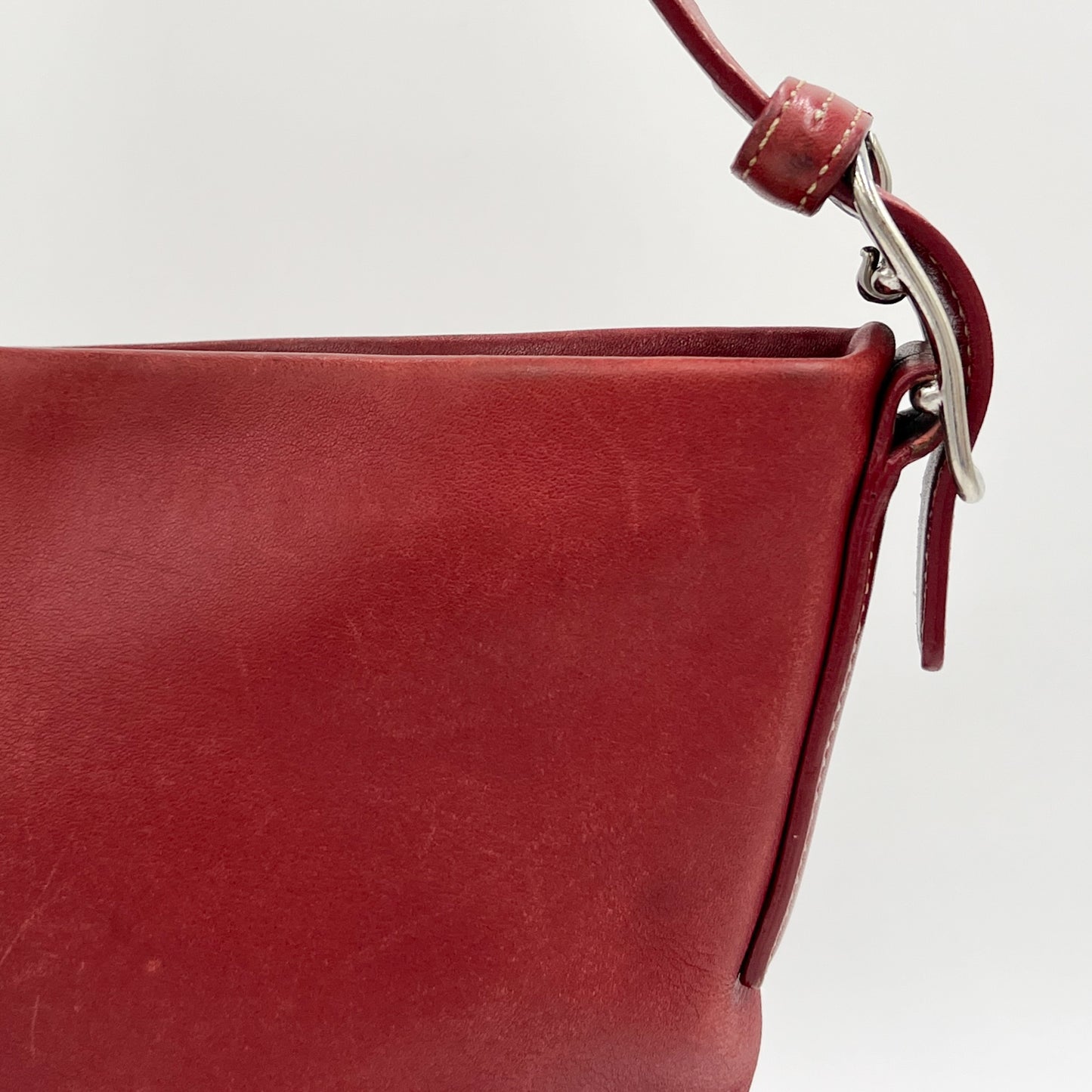 Coach Vintage Y2K Red Leather Duffle Sac Bucket Shoulder Bag [9186]