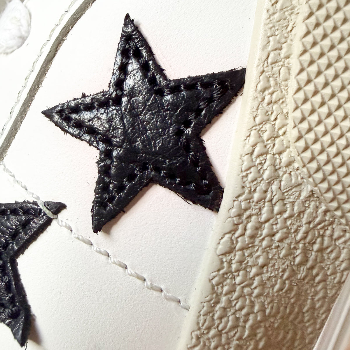 Saint Laurent Court Classic White Leather Black Star Sneakers EU41 ~ AU10